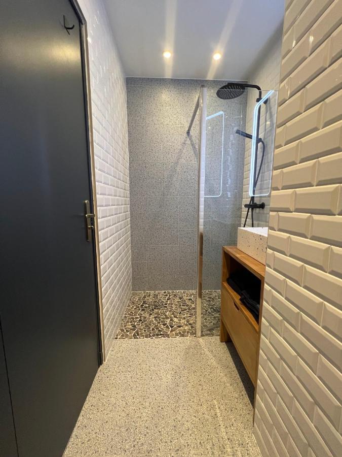 Bright Apt 70M2 In Bayeux Historic Center W Pkg Exteriör bild